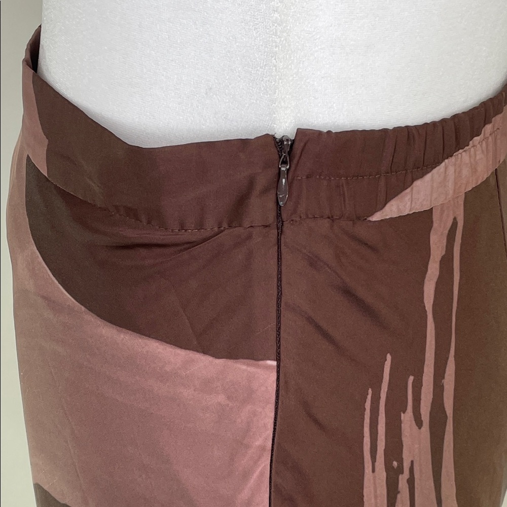 Slate & Willow Abstract Satin Slip Skirt, L - Picture 10 of 12